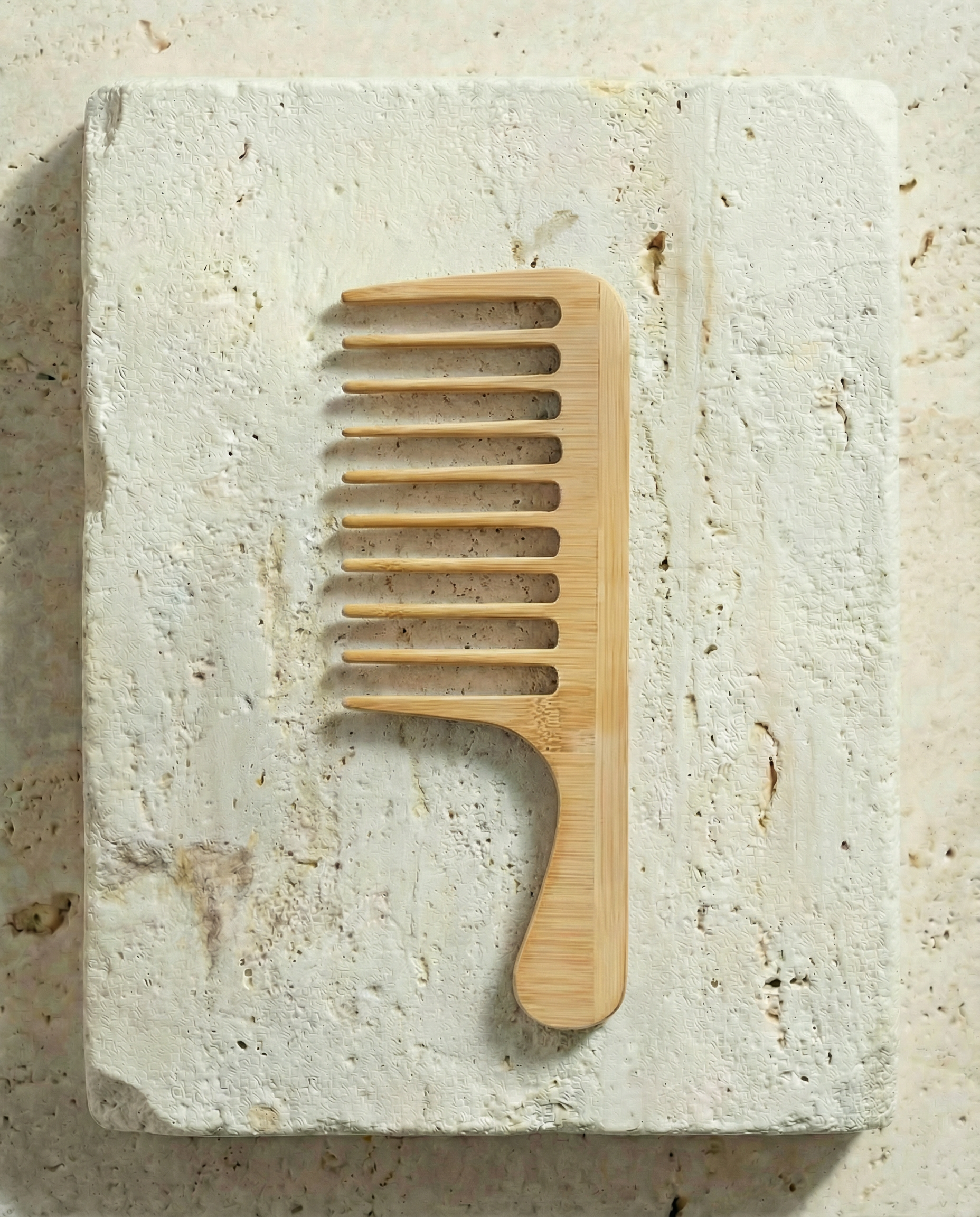 THE WIDE TOOTH TEAKTANGLER